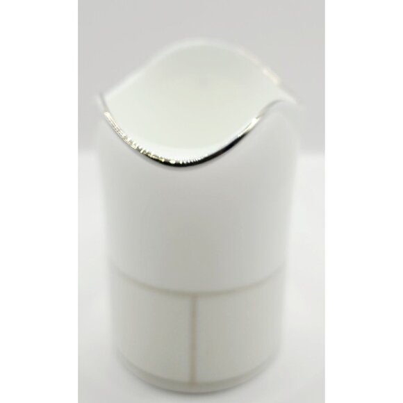 Wedgwood Shagreen Fine Bone China Creamer White Textured Design Platinum Used - Picture 3 of 8